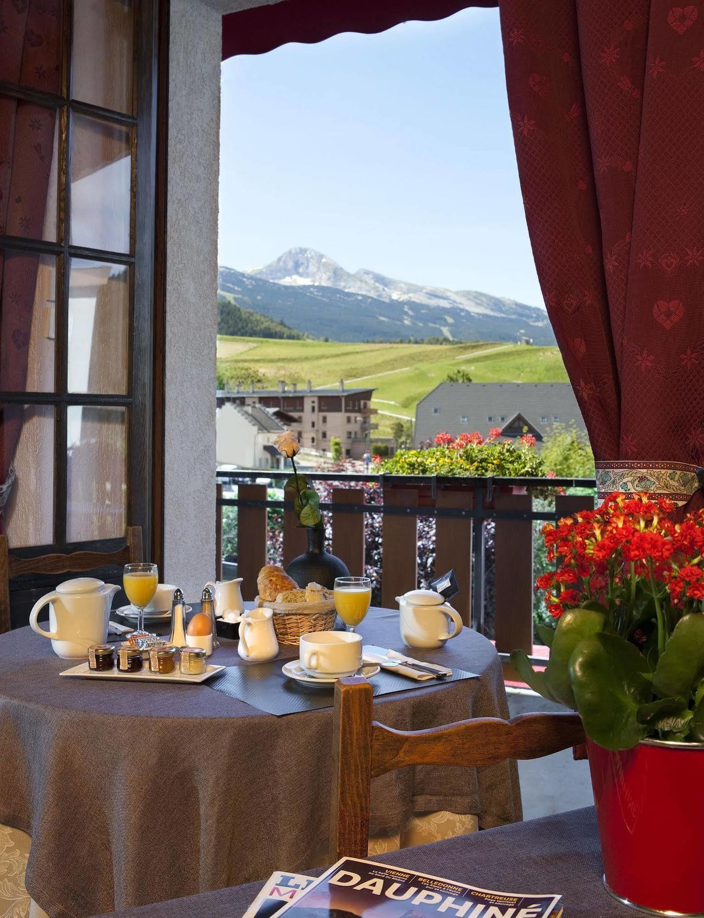 Hotel Christiania Villard-de-Lans Ngoại thất bức ảnh